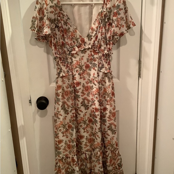 Dress floral, size small - Picture 2 of 3